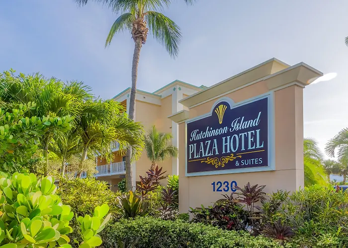 Hutchinson Island Hotel